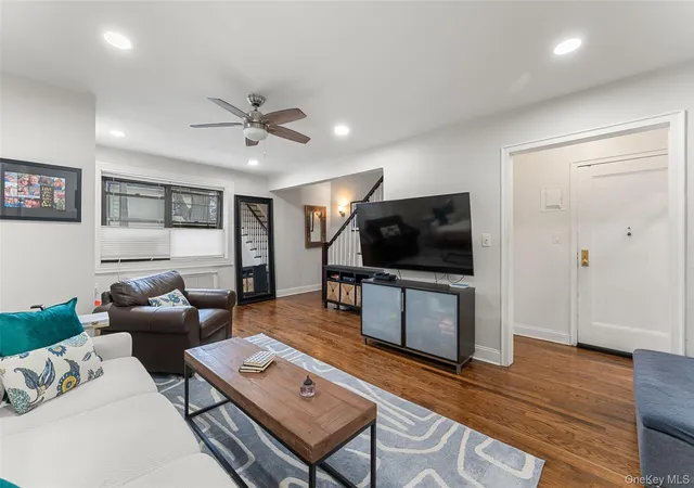 Photo 3 of Condo for sale at 37 Manchester Rd #2R, Eastchester, NY 10709 | MLS# 987199 | Listing updated on 2026-10-07