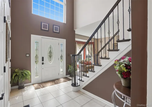 3rd image of 2657 Liberty Rdg, New Windsor, NY 12553 | MLS# 987228