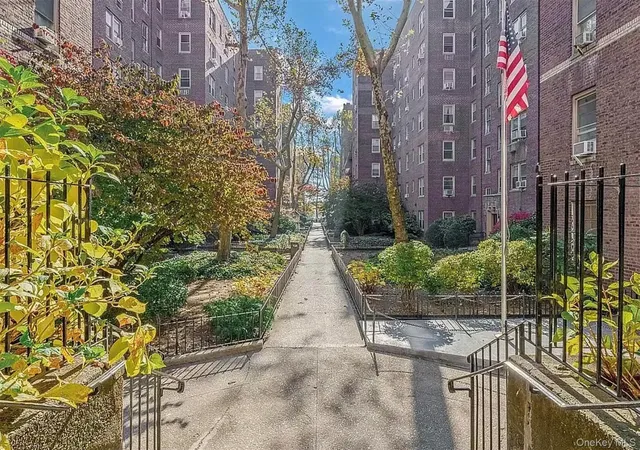 2nd image of 4310 48th Ave #4M, Woodside, NY 11377 | MLS# 987304