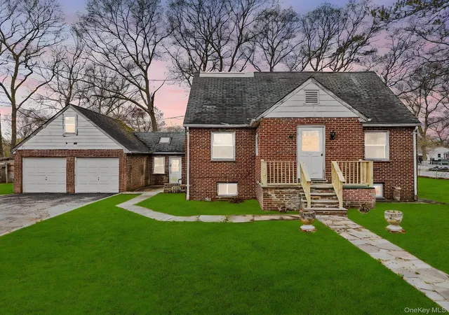 1st image of 25 Revilo Ave, Shirley, NY 11967 | MLS# 987317