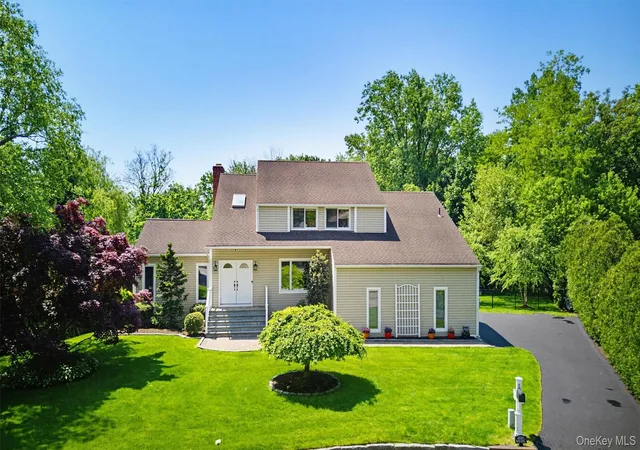Photo 2 of Sale Pending at 9 Briga Ln, White Plains, NY 10605 | MLS# 987351 | Listing updated on 2026-06-13