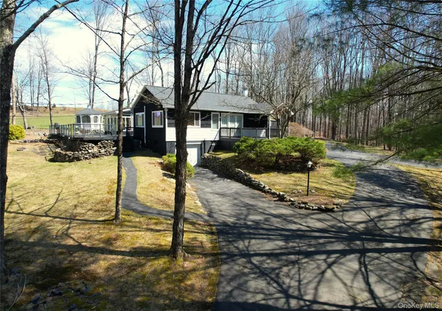 Photo 4 of Single family home for sale at 8 W Delaware Pl Ext, Bethel, NY 12778 | MLS# 987355 | Listing updated on 2026-05-01