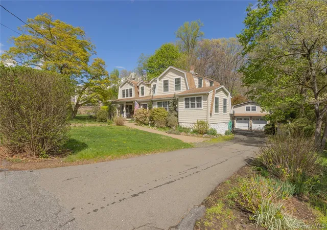 Photo 2 of Sale Pending at 302 Laurel Rd, Orangetown, NY 10965 | MLS# 987363 | Listing updated on 2026-08-13