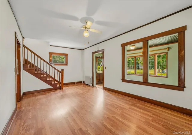 Photo 3 of Single family home for sale at 24 Lincoln St, Sloatsburg, NY 10974 | MLS# 987366 | Listing updated on 2026-08-26