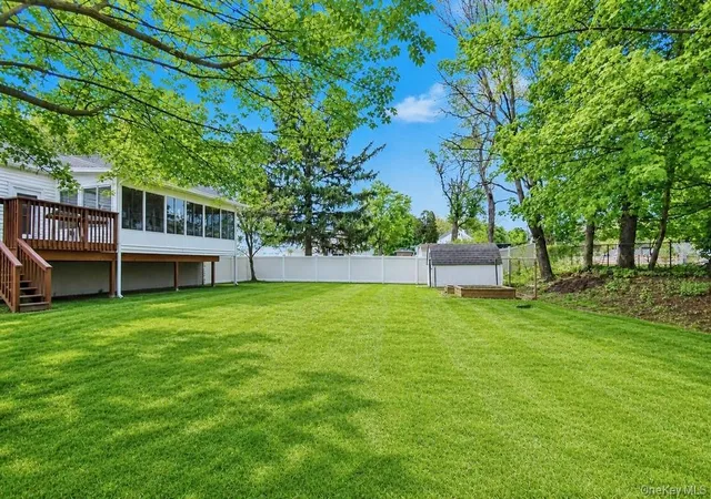 17th image of 35 Sengstacken Dr, Stony Point, NY 10980 | MLS# 987387