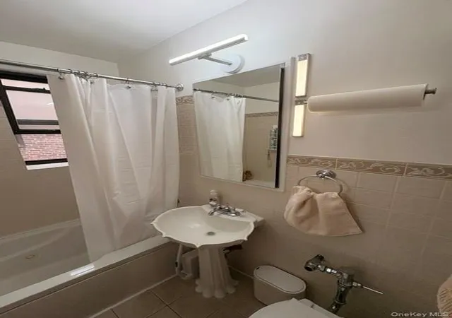 11th image of 8325 98th St #5P, New York, NY 11421 | MLS# 987408
