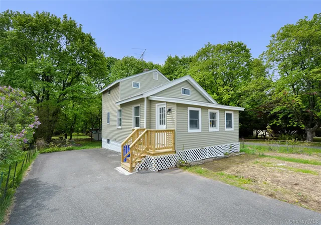 2nd image of 7 Pioneer Ave, Ramapo, NY 10901 | MLS# 987414
