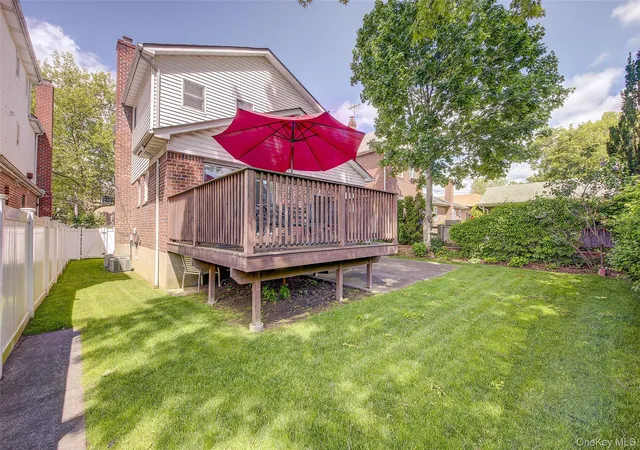 Photo 3 of Sale Pending at 69-29 166th Street, New York, NY 11365 | MLS# 987434 | Listing updated on 2026-10-08