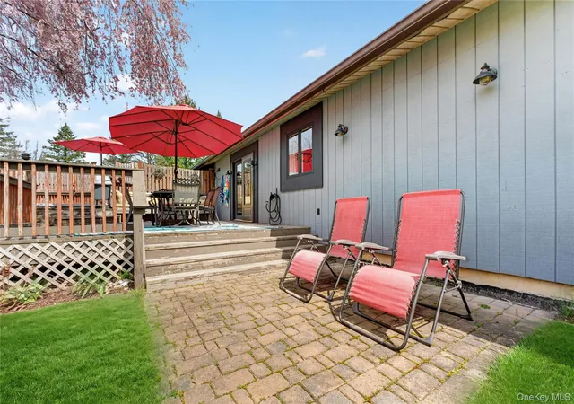 5th image of 152 Robinson Ln, Wappingers Falls, NY 12590 | MLS# 987435