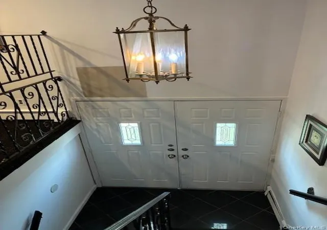 4th image of 101 E Olive St E, Long Beach, NY 11561 | MLS# 987468