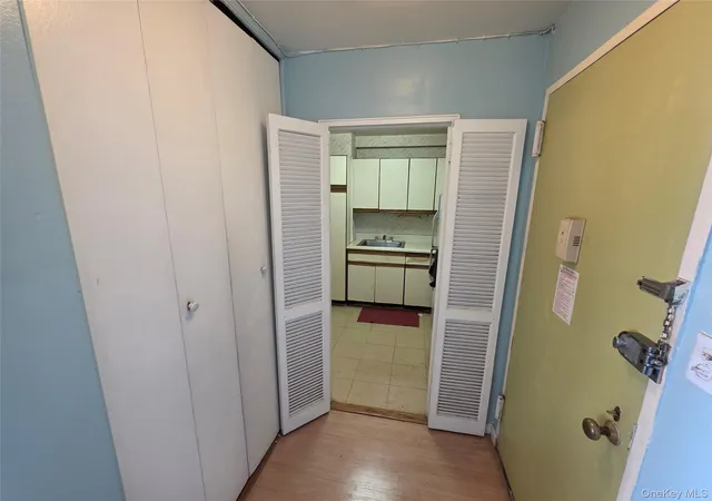Photo 4 of House for sale at 8515 Main St #10S, New York, NY 11435 | MLS# 987491 | Listing updated on 2026-04-21