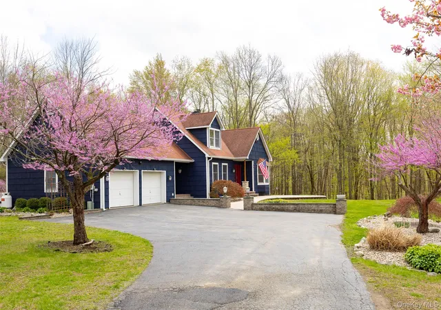Homes for sale in Pleasant Valley, NY | 64 Travis Rd, Pleasant Valley, NY 12538 | MLS# 987539