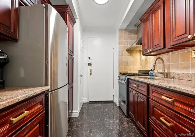 3rd image of 84-50 169Th Street #611, Jamaica, NY 11432 | MLS# 987550