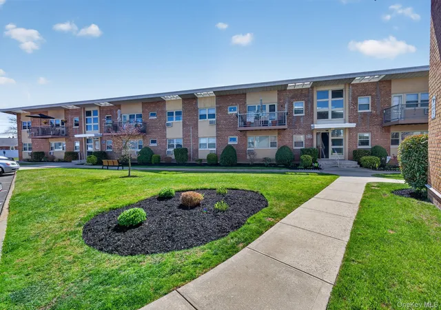 1st image of 4 Rose St #6 -F1, Hempstead, NY 11572 | MLS# 987567