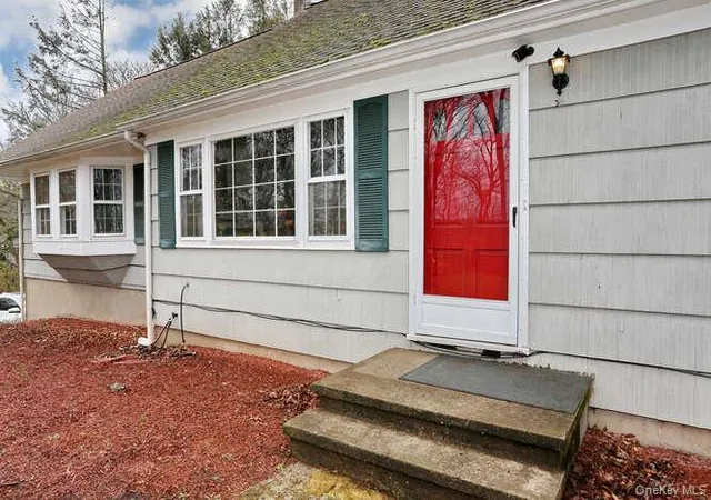 Photo 3 of Single family home for sale at 161 Mcnamara Rd, Ramapo, NY 10977 | MLS# 987664 | Listing updated on 2026-04-21