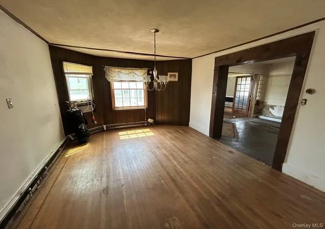 Photo 4 of Sale Pending at 31 East Ave, Hempstead, NY 11520 | MLS# 987670 | Listing updated on 2026-06-11
