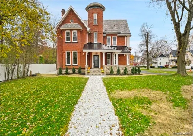 3rd image of 260 Main St, Goshen, NY 10924 | MLS# 987695