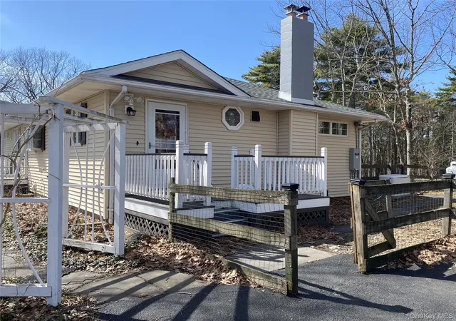 Single family home for sale at 235 Stickles Ter, Hurley, NY 12401 | MLS# 987699