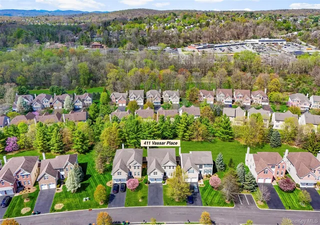 4th image of 411 Vassar Pl, Fishkill, NY 12524 | MLS# 987765