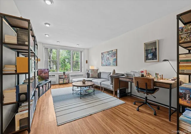 1st image of 601 Kappock St #2F, New York, NY 10463 | MLS# 987801