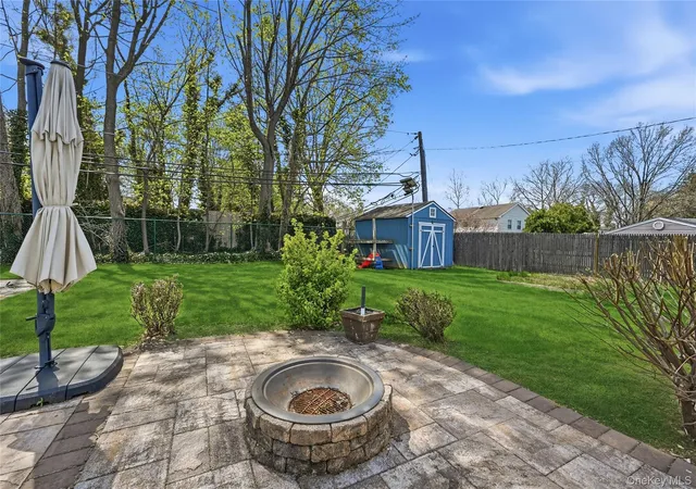 33rd image of 18 Marwood Pl, Brookhaven, NY 11790 | MLS# 987812