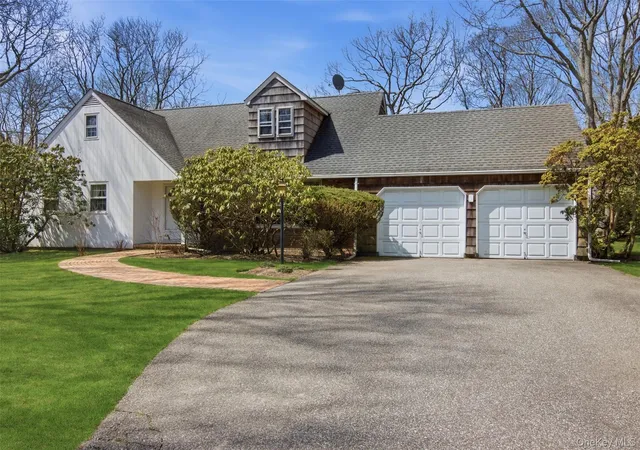 2nd image of 6 Oakland Ln, Southampton, NY 11942 | MLS# 987815