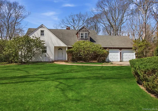 3rd image of 6 Oakland Ln, Southampton, NY 11942 | MLS# 987815