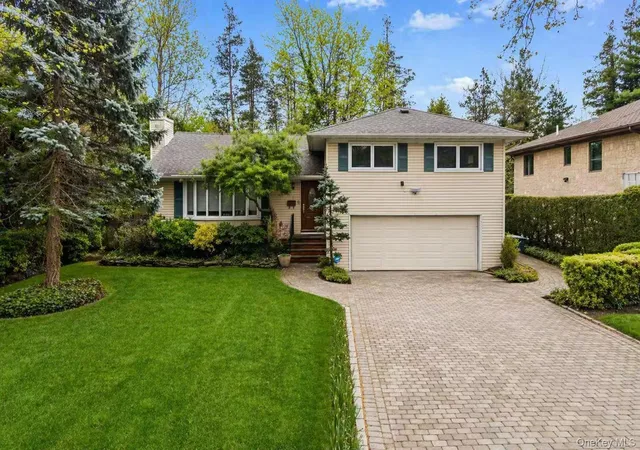 1st image of 35 Hilldale Rd, North Hempstead, NY 11507 | MLS# 987835