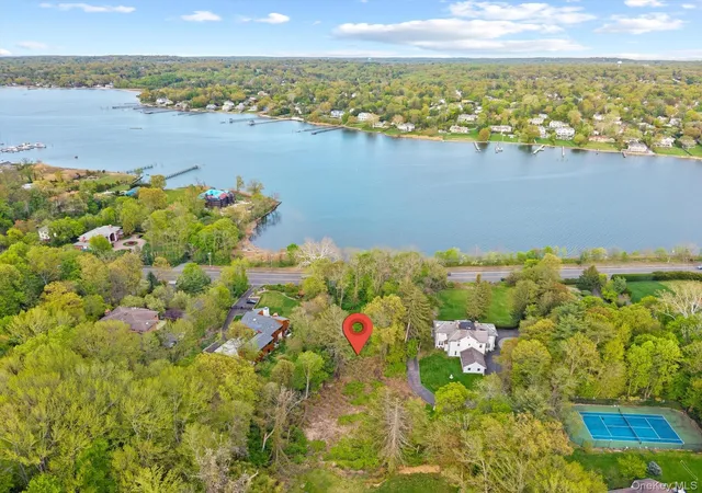 1st image of 367a E Shore Rd, North Hempstead, NY 11023 | MLS# 987867