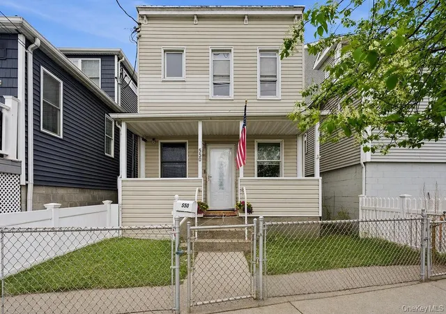 Photo 1 of Single family home for sale at 550 Cross Bay Blvd, New York, NY 11693 | MLS# 987868 | Listing updated on 2026-08-29