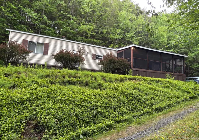 1st image of 46 Elm Hollow Rd, Rockland, NY 12758 | MLS# 987897