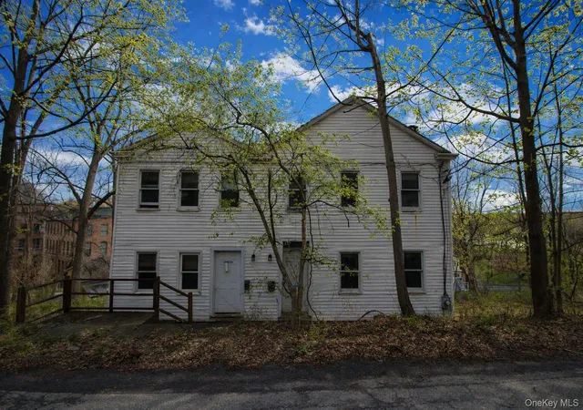 Listing Photo 1 - Condo for sale in building located at 13 & 15 Underwood St, Saugerties, NY 12477
