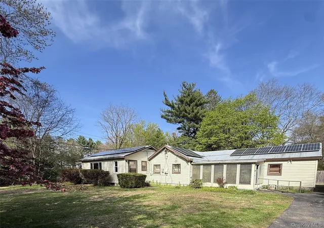 Homes for sale in East Fishkill, NY | 15 Hamilton Rd, East Fishkill, NY 12533 | MLS# 987931