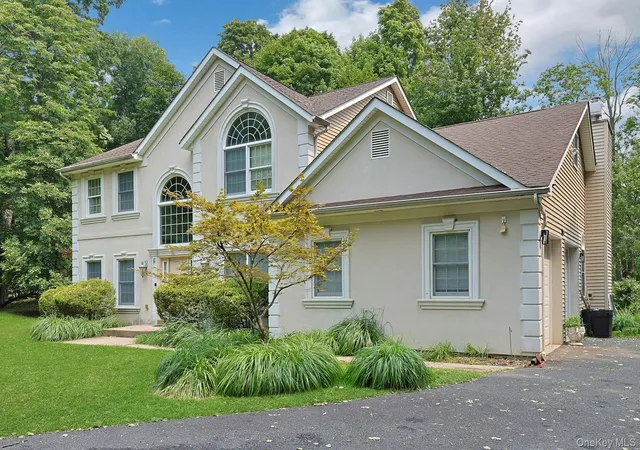 Photo 2 of Single family home for sale at 92 Scotland Hl Rd, Ramapo, NY 10977 | MLS# 987963 | Listing updated on 2026-10-07
