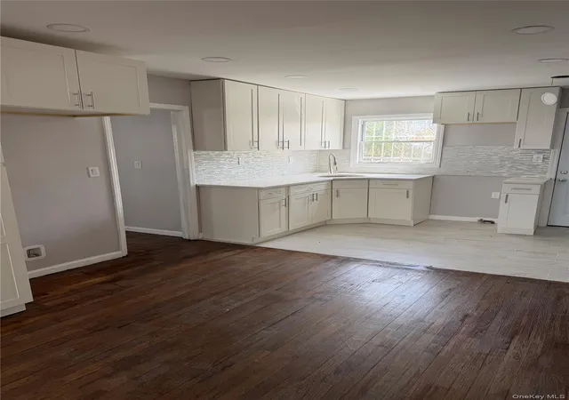 Photo 3 of Sale Pending at 12815 235th Street, New York, NY 11422 | MLS# 987989 | Listing updated on 2026-08-21