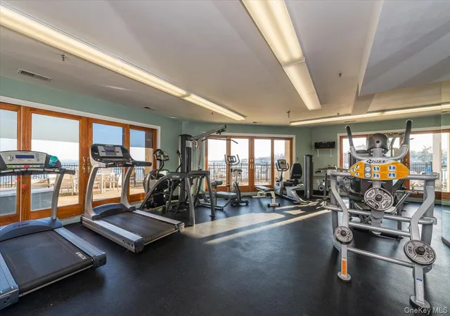 22nd image of 1436 Outlook Ave #2, New York, NY 10465 | MLS# 988037