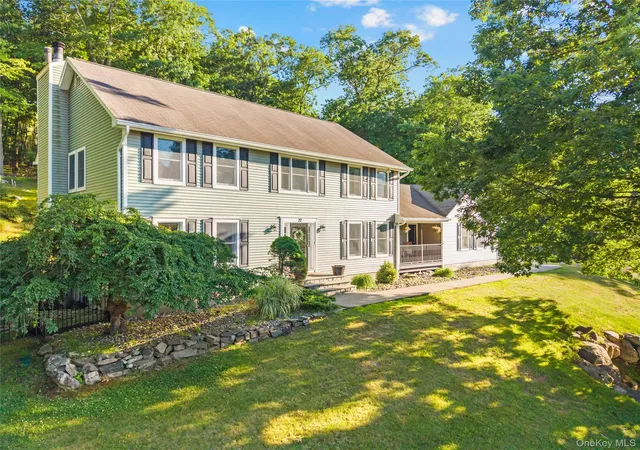 Homes for sale in Stony Point, NY | 22 Pyngyp Rd, Stony Point, NY 10980 | MLS# 988064