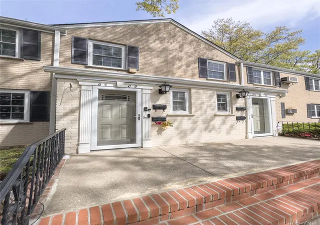 3rd image of 64-09 Springfield Blvd #Unit A, Oakland Gardens, NY 11364 | MLS# 988252