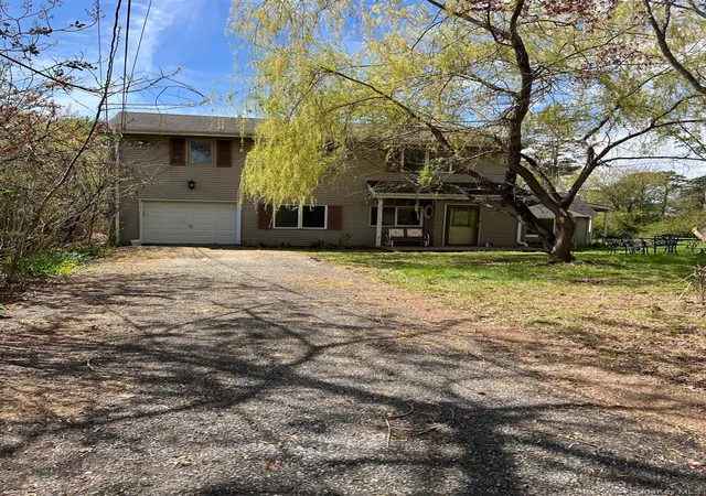 1st image of 26 Willoughby St, Islip, NY 11717 | MLS# 988259