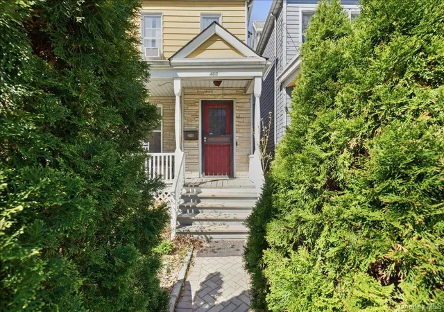 3rd image of 460 S 1St Ave, Mount Vernon, NY 10550 | MLS# 988315
