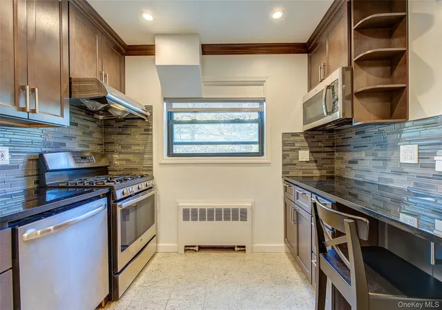 Photo 2 of Sale Pending at 7401 220th Street #132B2, New York, NY 11364 | MLS# 988336 | Listing updated on 2026-06-16