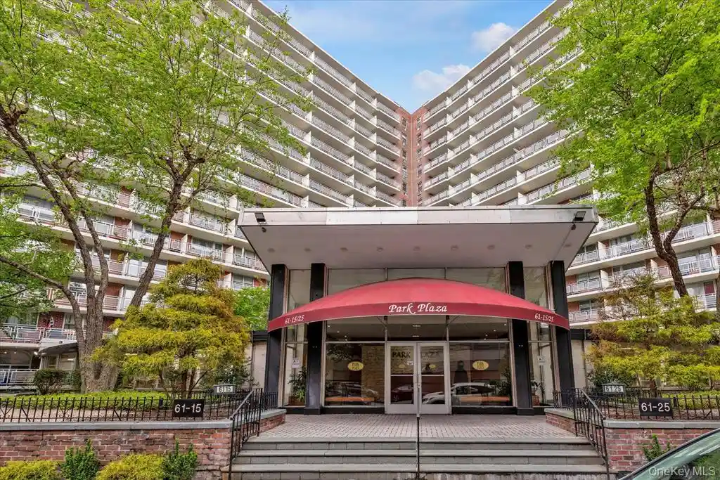 Listing Photo 2 - Condo for sale in Park Plaza Co-op located at 61-15 97Th St, New York, NY 11374 - Unit #6A