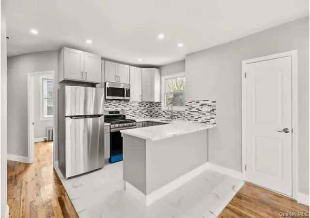 3rd image of 1028 E 84Th St, Brooklyn, NY 11236 | MLS# 988411
