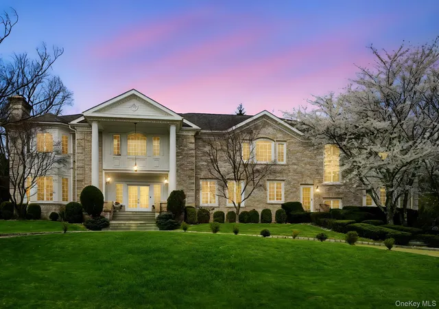 1st image of 2 Coventry Ct, Mamaroneck, NY 10538 | MLS# 988412