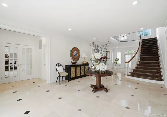 5th image of 2 Coventry Ct, Mamaroneck, NY 10538 | MLS# 988412