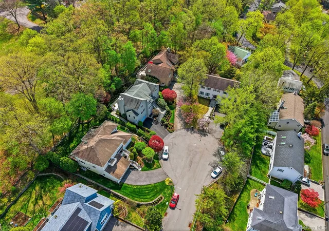 Photo 4 of Sale Pending at 30 Ediths Way, Hastings On Hudson, NY 10706 | MLS# 988446 | Listing updated on 2026-07-07