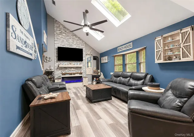 Photo 4 of Sale Pending at 24 Nelson Pl, Mastic, NY 11950 | MLS# 988493 | Listing updated on 2026-08-09