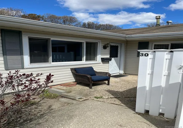 4th image of 30 Storm Drs, Islip, NY 11742