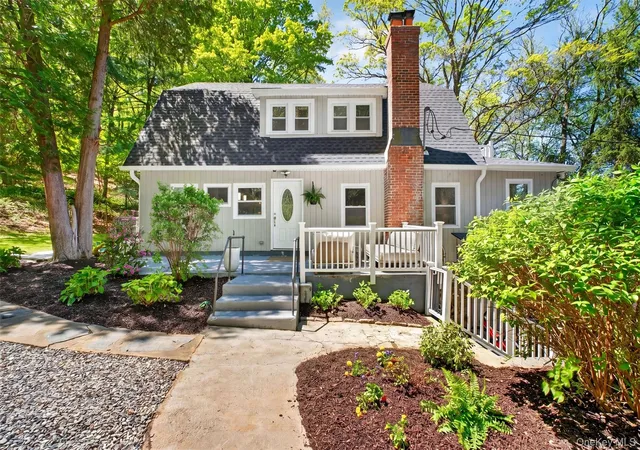 1st image of 20 Hillside Ave, Lewisboro, NY 10526 | MLS# 988544