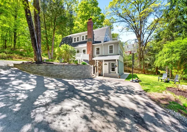 3rd image of 20 Hillside Ave, Lewisboro, NY 10526 | MLS# 988544